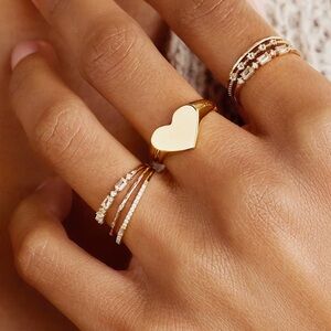 Gorjana Louise Heart Signet Pinky Ring Size 4
